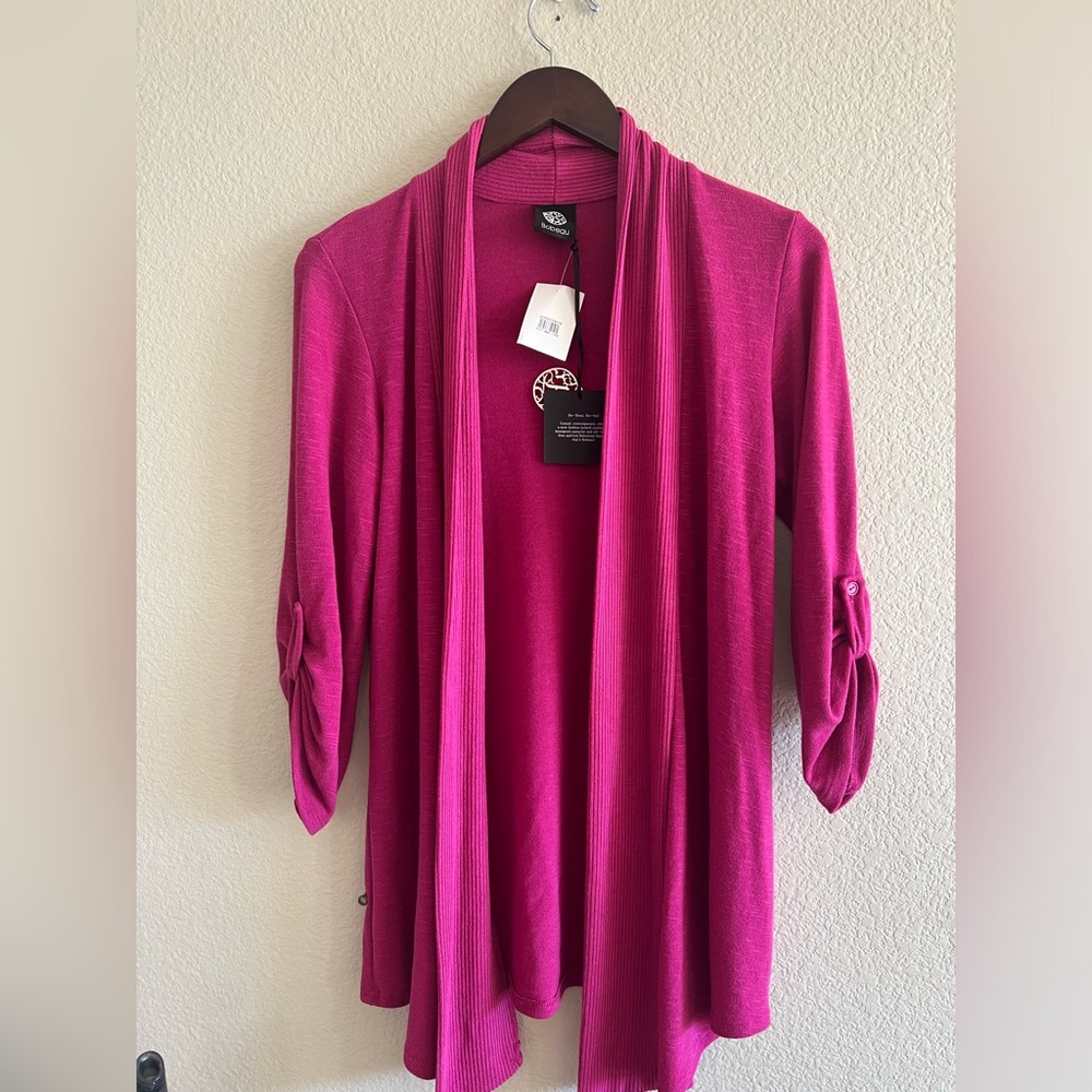 NWT Bobeau Fushia Sweater Size:Medium